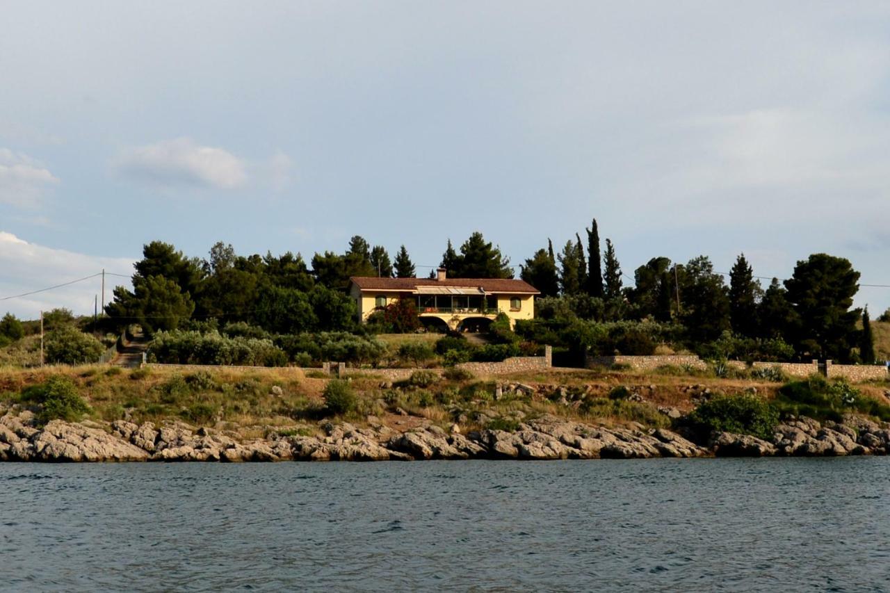 Aphrodite'S Coast Retreat House! Galaxidi Bagian luar foto